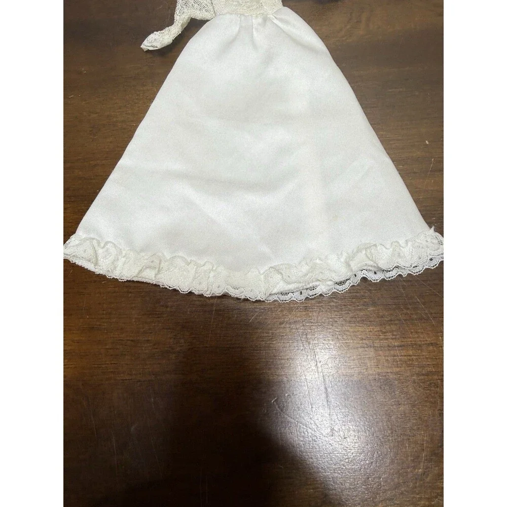 Mattel Barbie Family Tracy Bride Original High Neck Wedding Dress 1982